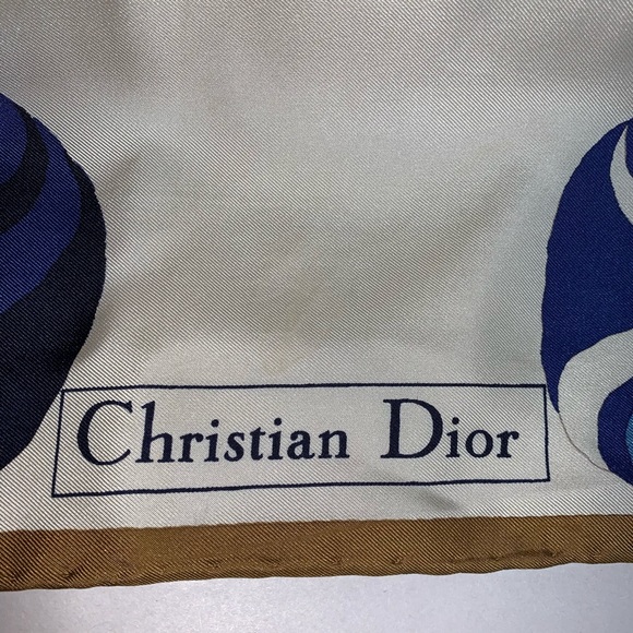vintage CHRISTIAN DIOR abstract roses SILK SCARF - Picture 4 of 10